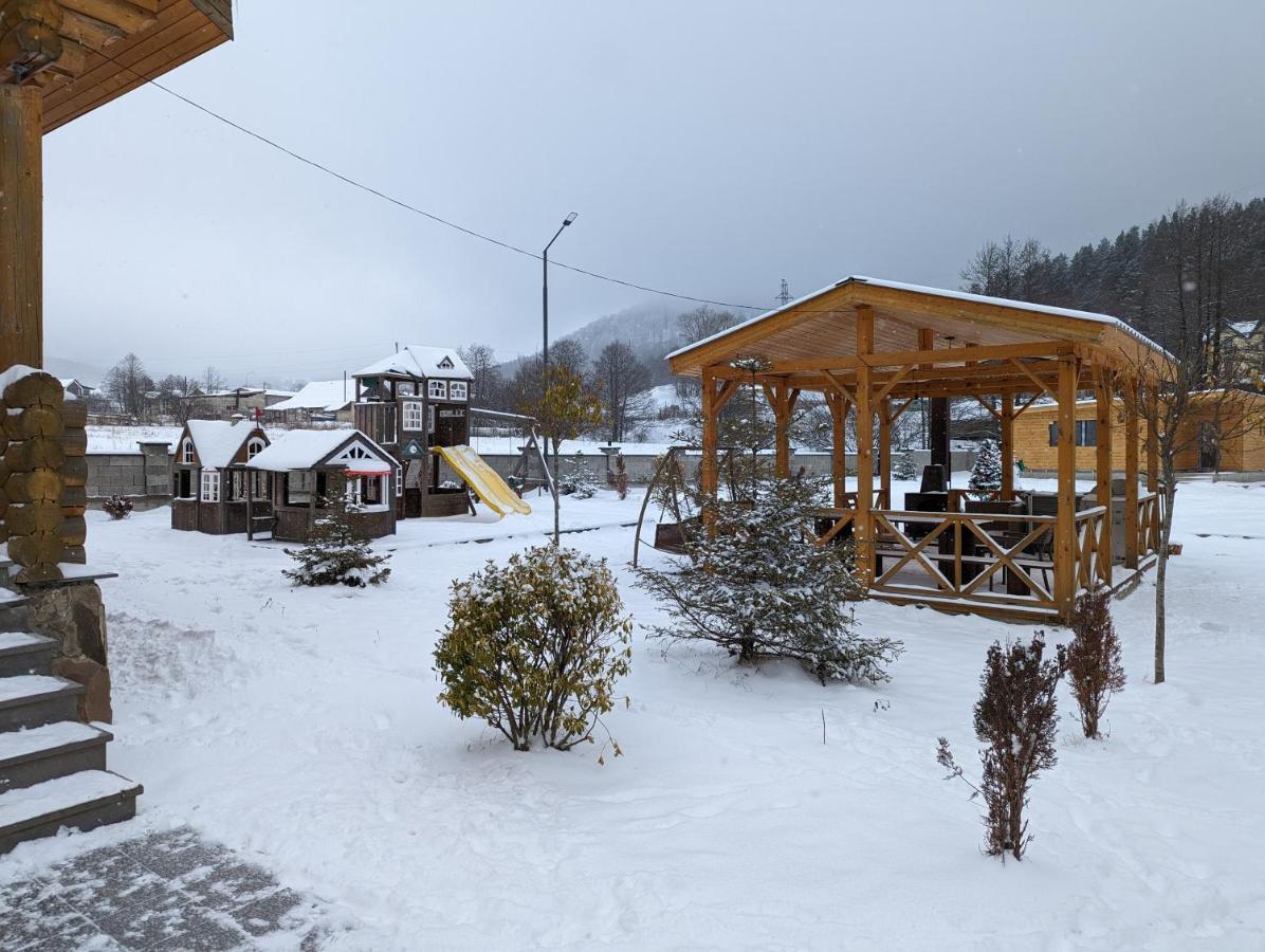 Log House Villa Bakuriani Kültér fotó